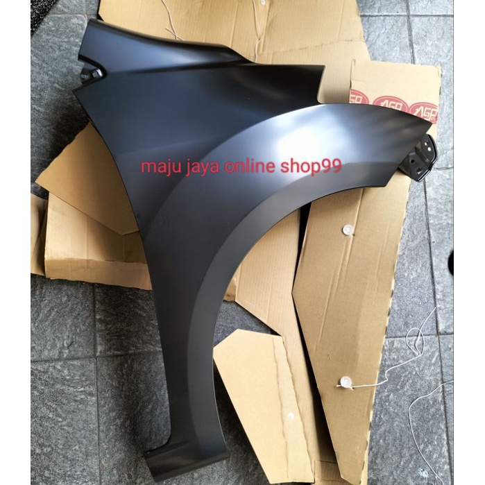 SPAKBOARD / FENDER DEPAN ERTIGA 2012-2017