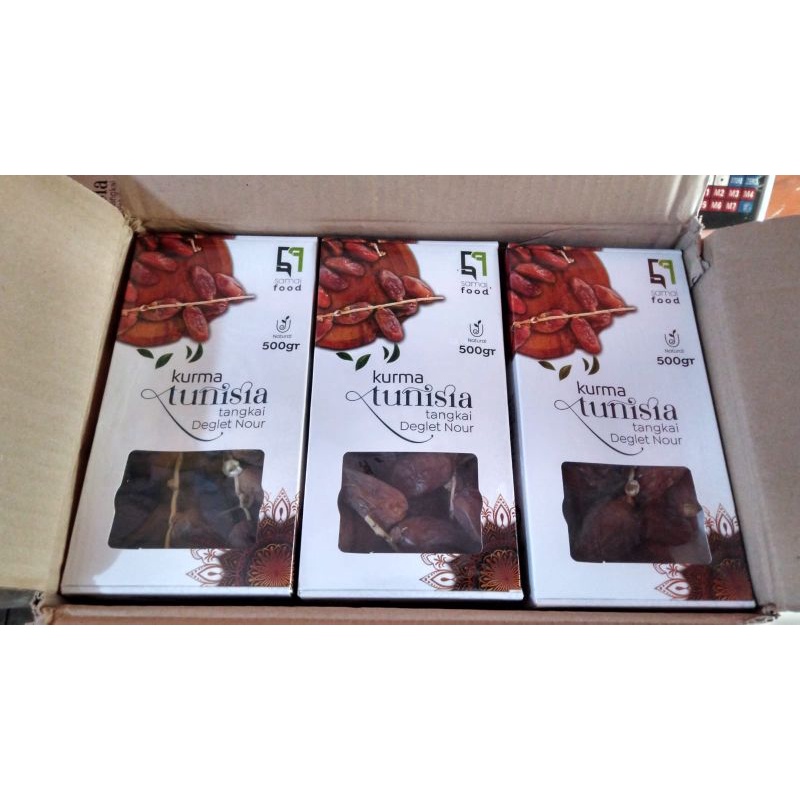 

KURMA TUNISIA TANGKAI Exclusive Pack 500gr