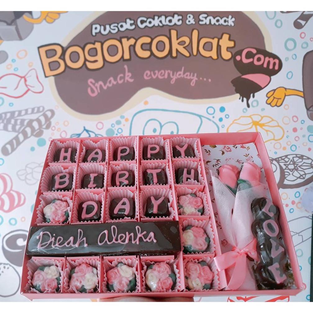 

Kado Coklat Ultah Sekat Blok 25+Buket Cheeksredstore