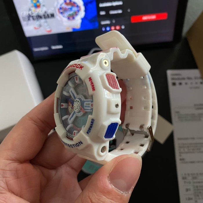 Jam Tangan Casio G Shock GA-110 Gundam Original White