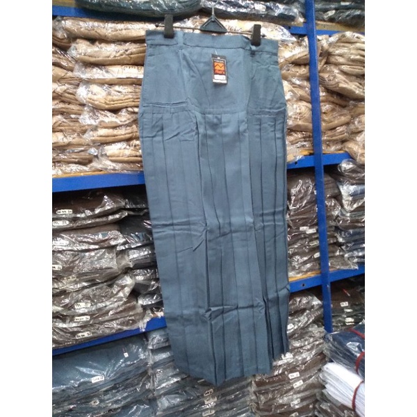 Rok panjang SMA rempel
