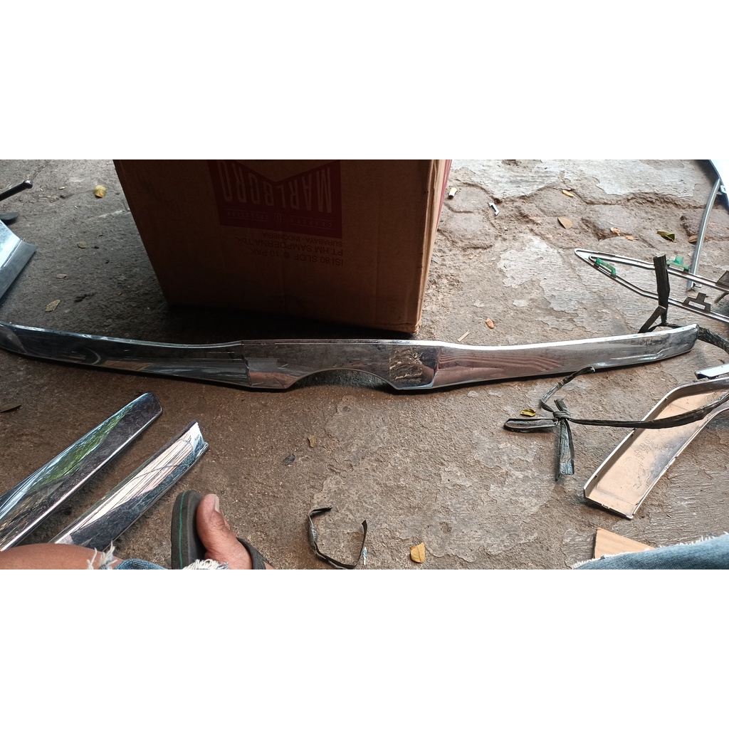 List chrome kap mesin innova 2015