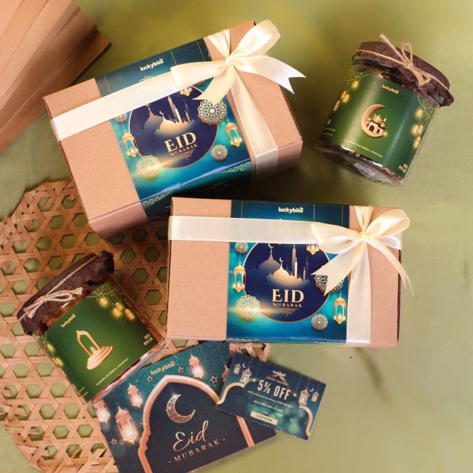 

Hampers Hampers Lebaran Idul Fitri / Parcel Lebaran (Ramadhan) - Cookies 2 Jar Sale
