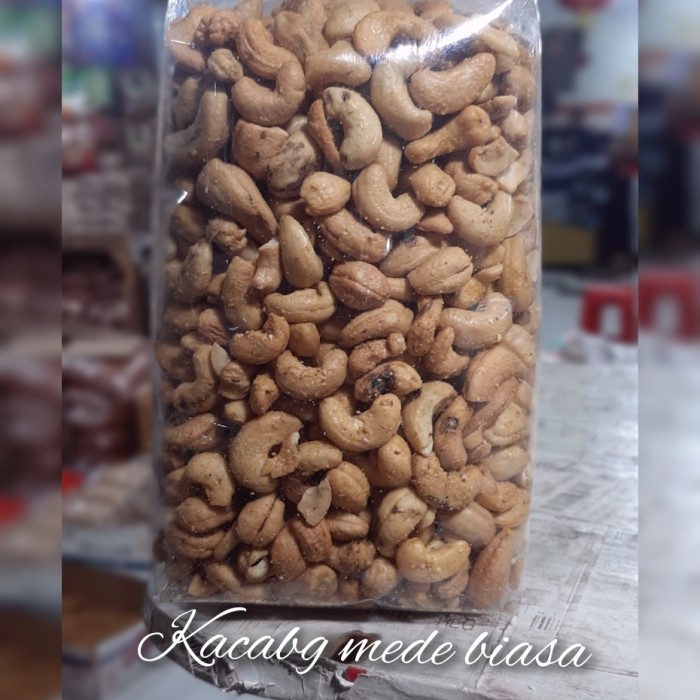 

PROMO LEBARAN 2023!! KACANG MEDE/KACANG METE ORI 1000gr - GORENG