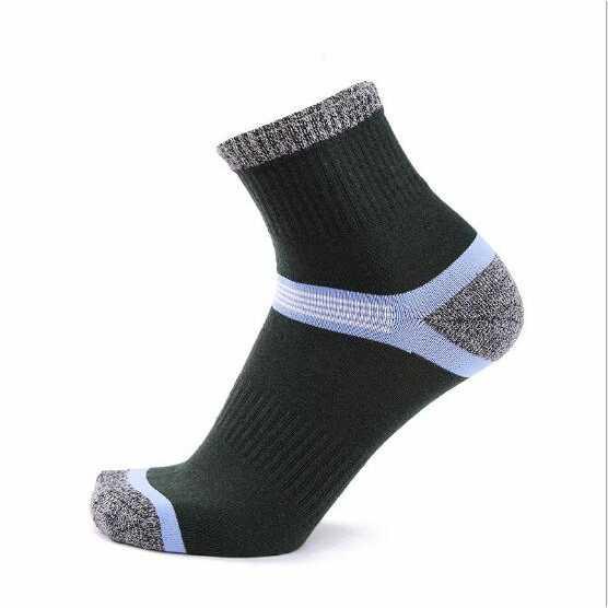 ZTOET Kaos Kaki Olahraga Pria Quick Drying Breathable Men Socks 39-45 Z173