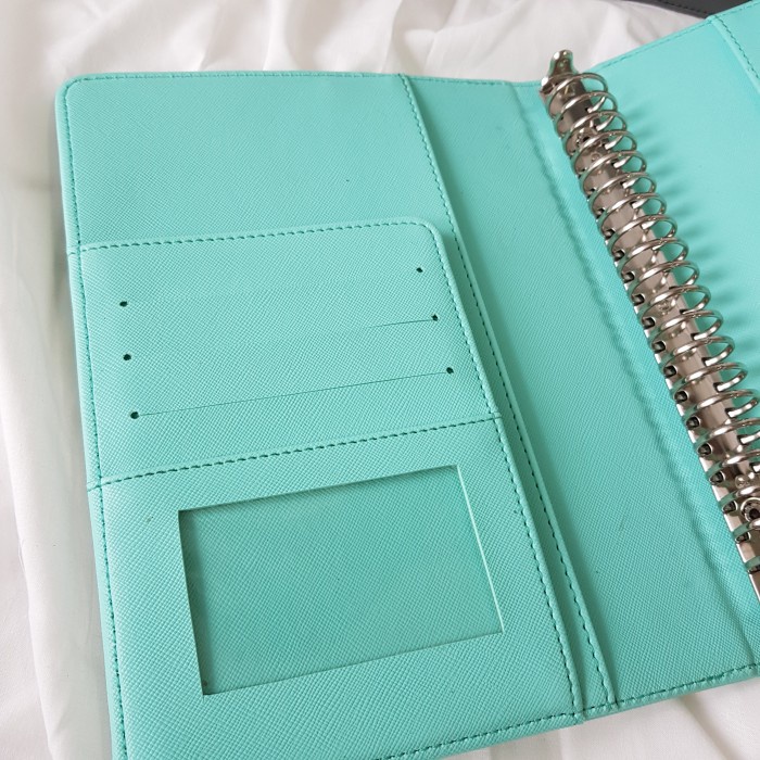 

Binder Kulit Polos 20 Ring Organizer Kertas A5 Berkualitas - Biru