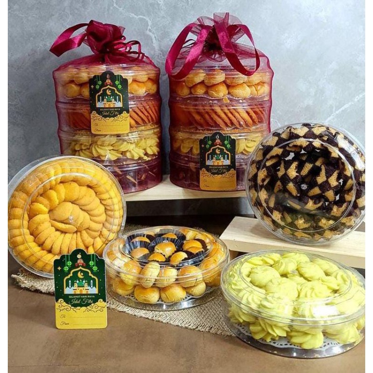 

PAKET KUE KERING 4 TOPLES HAMPERS