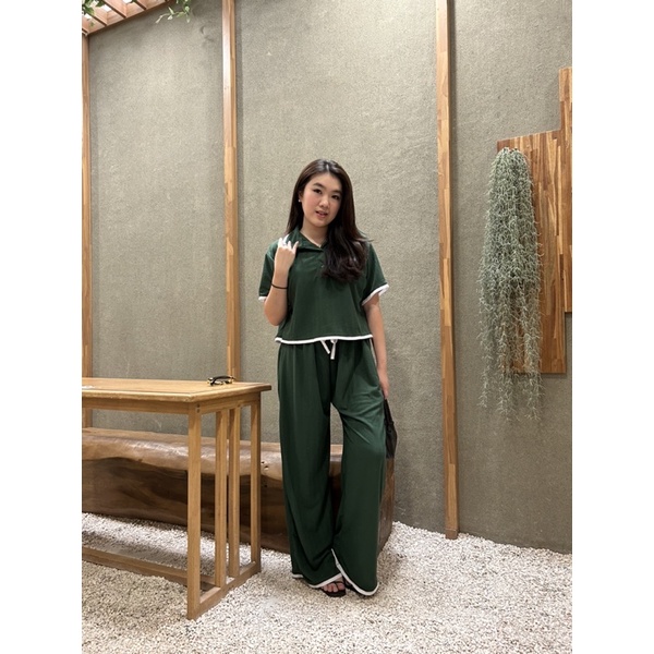 JOSHIN Lisa Set Knit List - Setelan Crop Celana Kulot