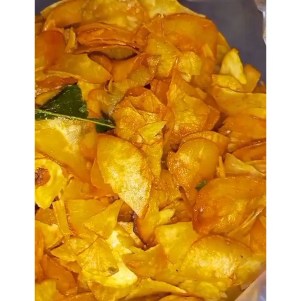 

150 gram keripik singkong pedas manis daun jeruk