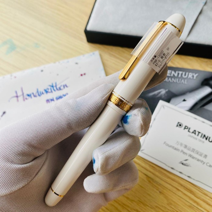 

PLATINUM 3776 Century Fountain Pen