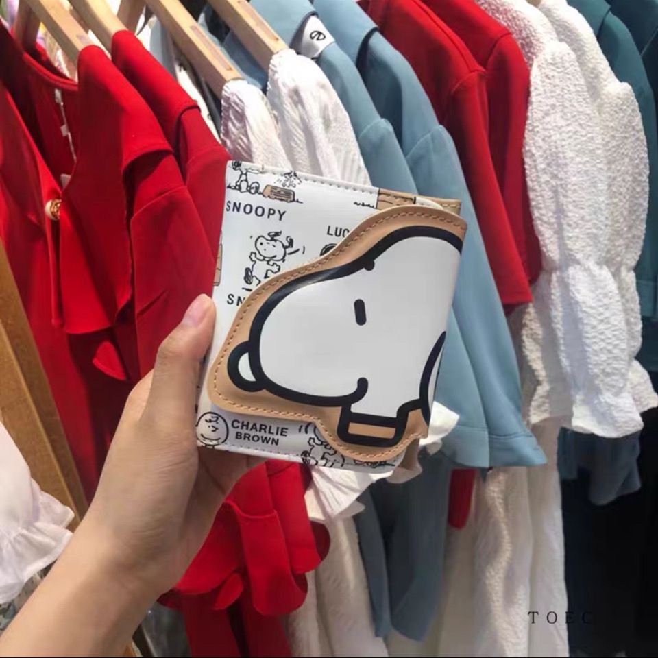 Sera ins hari dan angin lucu Snoopy dompet pendek multi-fungsi tombol jepret tiga kali lipat tas kartu pu wanita dompet koin