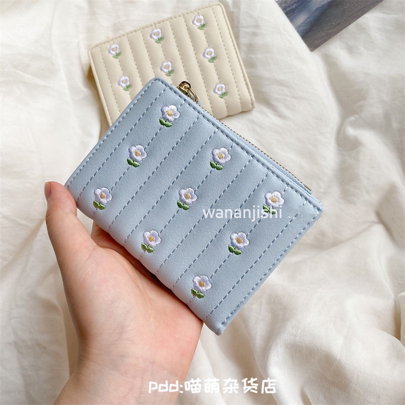 Sera industri berat bordir bunga kecil dompet perempuan desain girlish jantung portabel lipat dompet pendek dompet mahasiswa dompet koin