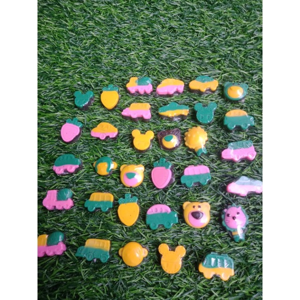 

Coklat karakter mini / coklat