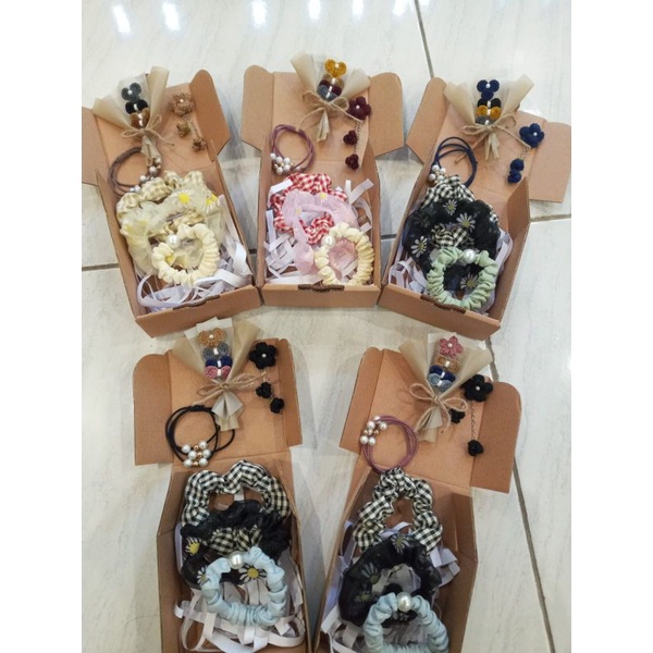 

paket HAMPERS bros rajut /PARCEL HAMPERS LEBARAN / PARSEL IDUL FITRI BOX HAMPERS