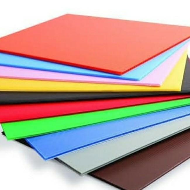 

Terlaris Impraboard / Infraboard / Pp Corrugated Board Custom 50 X 100Cm