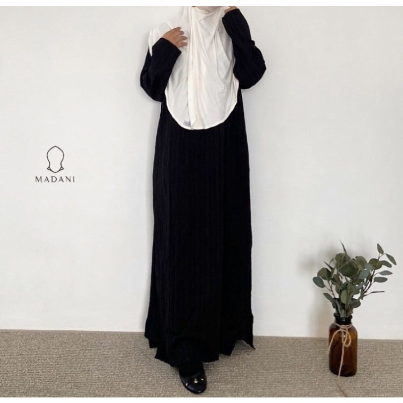 MADANI CRUSH ABAYA