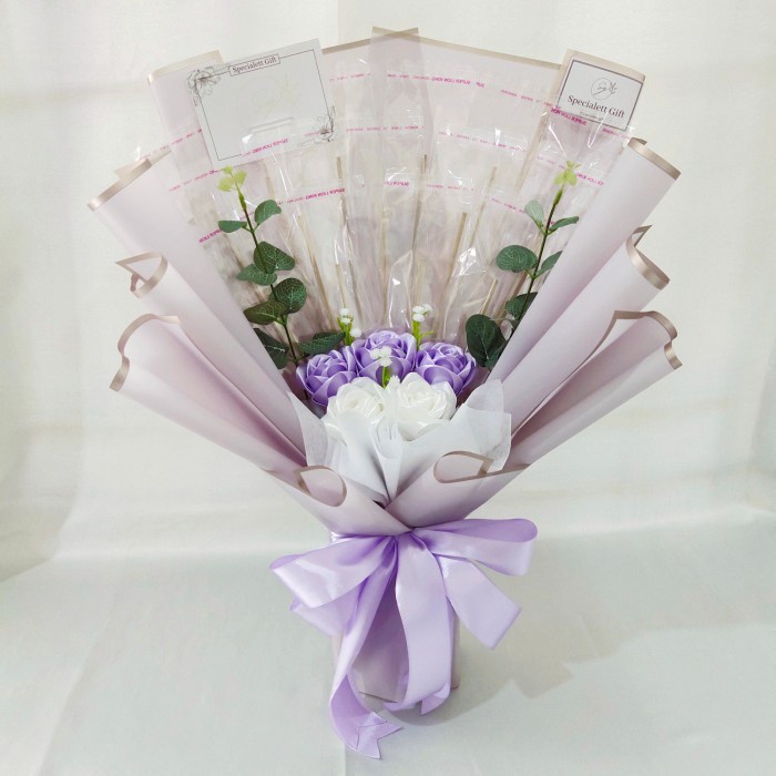 

Rangka Money Bouquet 15 lembar + Bunga Satin Buket Uang