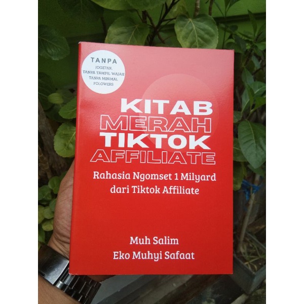 

kitab merah tiktok affiliate