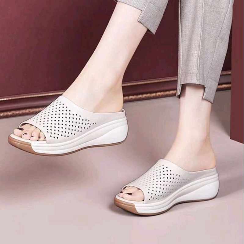 Sendal Wanita Import Tipe s685