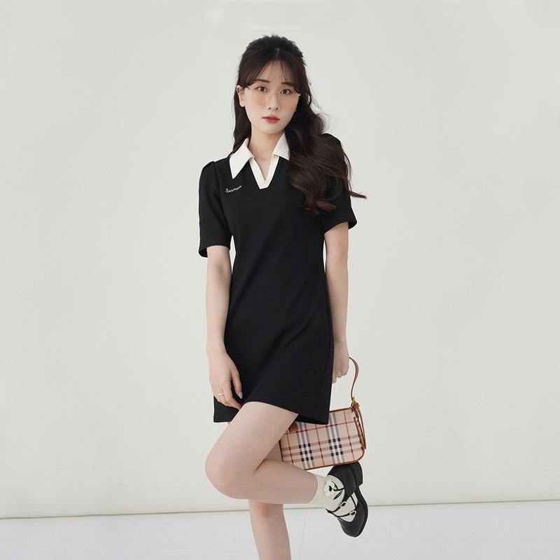 Red Eureka Drape POLO Kerah Gaun Wanita Musim Panas College Slim Fit Slim Tas Hip Rok A-line Rok Pendek Gaun Hitam Kecil