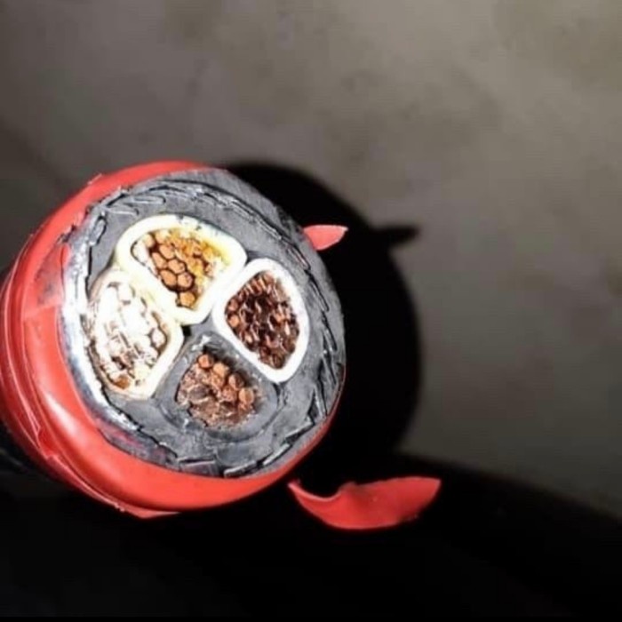 MLSI NYFGBY 4x50 Supreme Metal Kabelindo