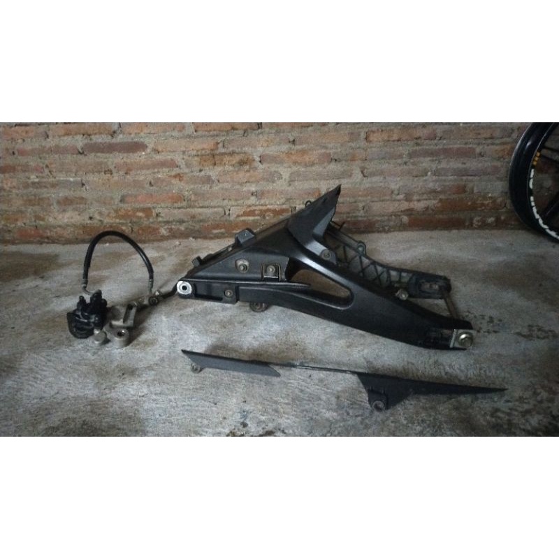 SWINA ARM R15V3 BISA PNP VIXION