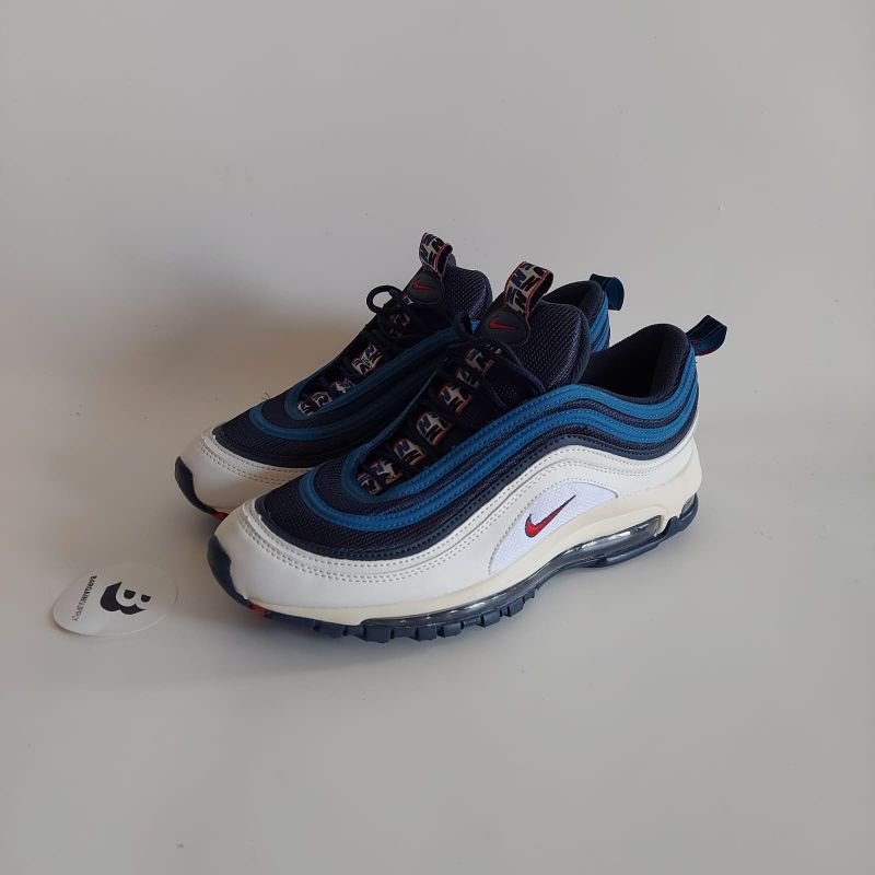 nike pul tab obsidian second