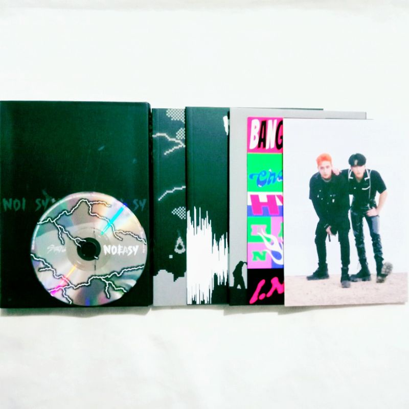 Stray Kids StrayKids SKZ Noeasy Limited Ver. Album Only (Package Sleeve + Photobook + Lyrics Book + 