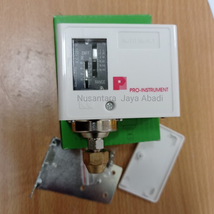 PRESSURE SWITCH/PRESSURE CONTROL 10 KG PRO INSTRUMENT