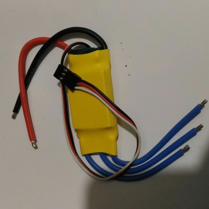 Kr14002 Esc-30A Esc Brushless Speed Controller