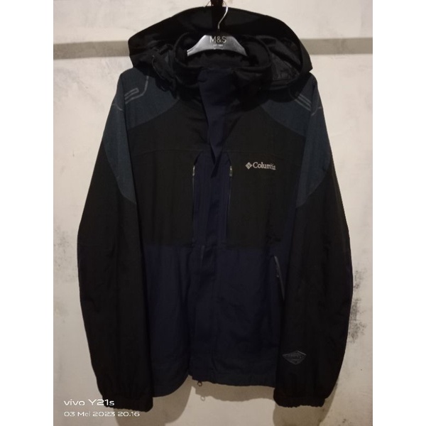 outdoor jacket COLUMBIA OMNI - TECH
