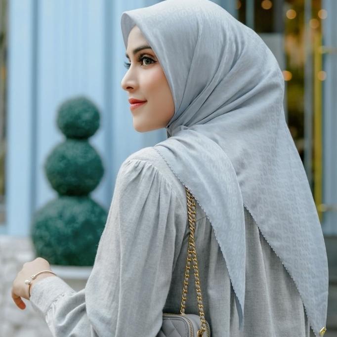 Buttonscarves Tapis Embossed