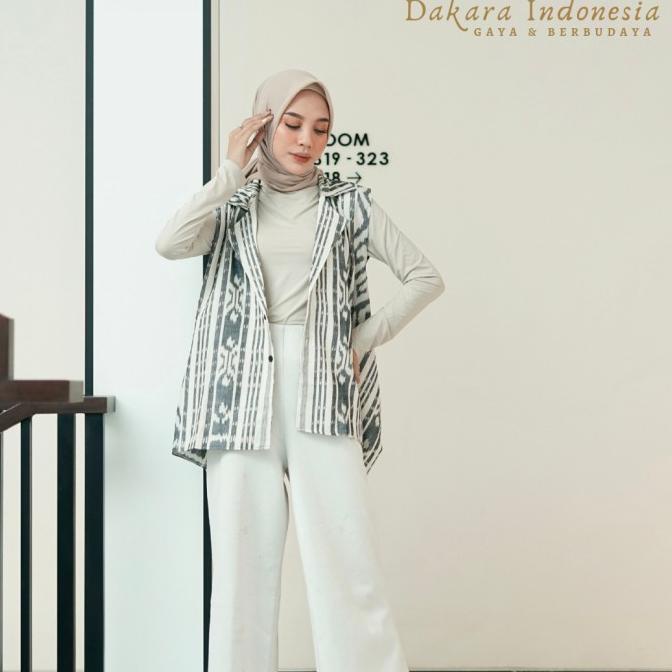 Mairina Etnik Outerwear Tenun Ikat Dakara Indonesia