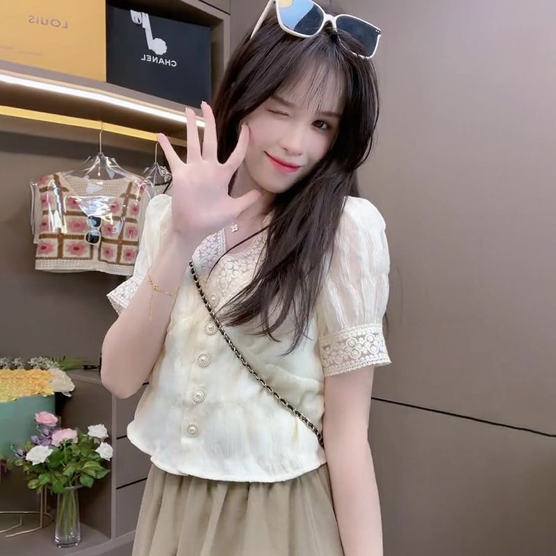 Red KIPAS/Retro V-Leher Renda Puff Lengan Wanita Musim Panas