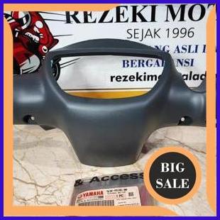 Batok Lampu Belakang blk NOUVO LELE ABU asli ori yamaha 5LW-F6145-00