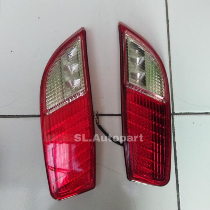 Lampu Reflektor Lampu Bagasi Lampu Reflector Agya Ayla 2013 - 2017