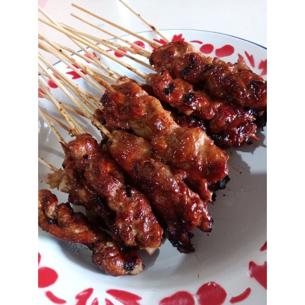 

READY MINGGU SAJA SATE AYAM KHAS SINGKAWANG/KULINER SATE