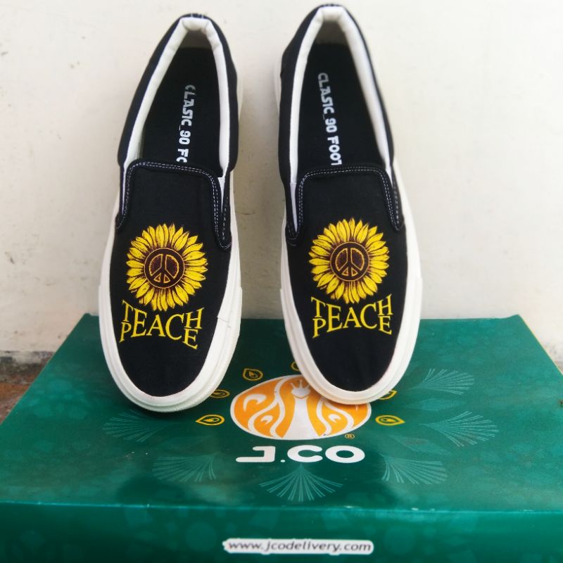 sepatu slip on TEACH PEACE PREMIUM QUALITY NOBRAND