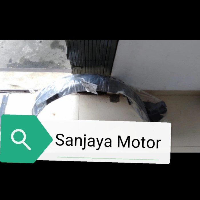 Liner Fender Depan Suzuki Karimun Wagon R Original SGP