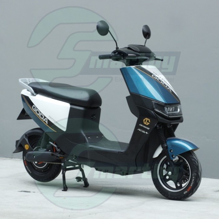 Sepeda Motor Listrik Goda Golden New Lion 200 Ban Tubeless 800 Watt