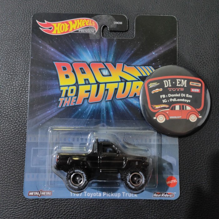 Promo Hotwheels Back To The Future 1987 Toyota Pickup Truck Hitam Terlaris