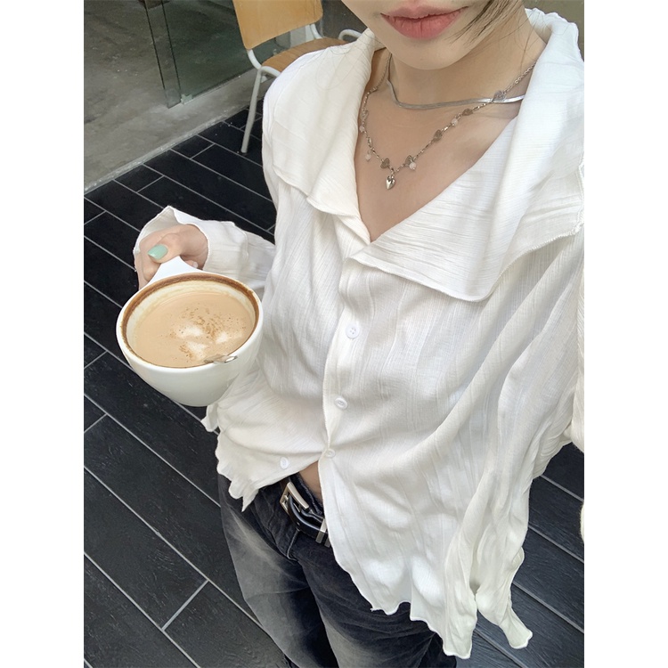 Red Putih Perancis temperamen batin kemeja perempuan musim panas desain rasa ceruk bottoming kemeja maju rasa kemeja tipis atas