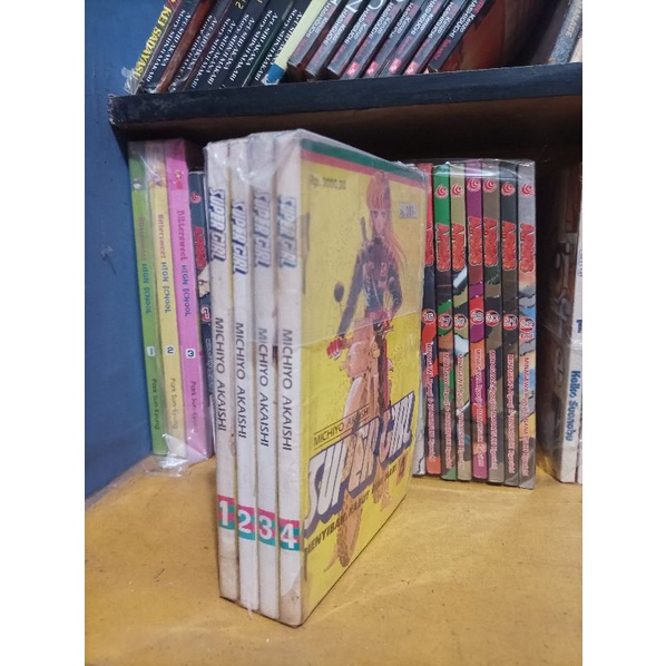 komik super girl 1-4 tamat