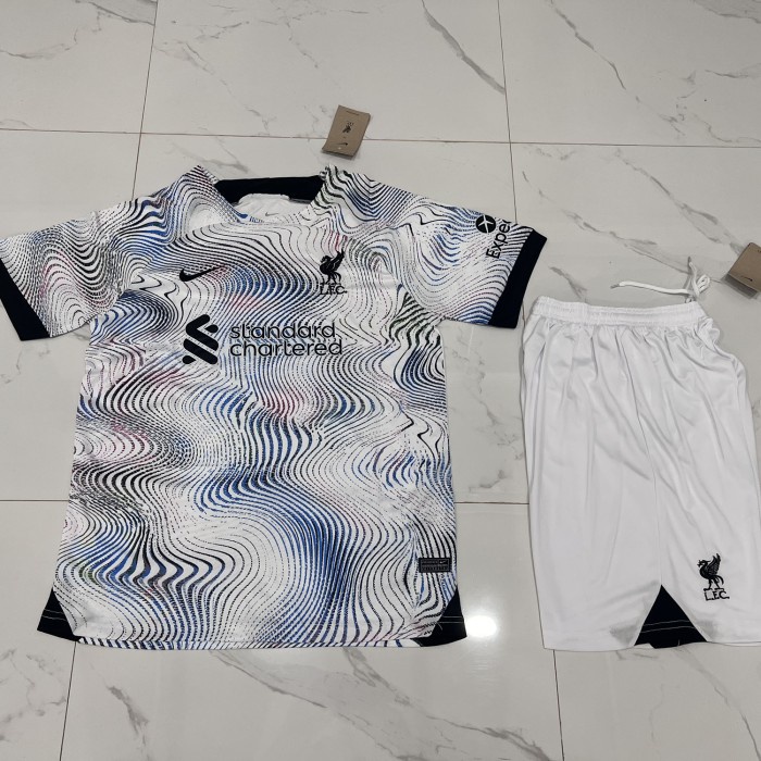 BAJU BOLA JERSEY LIVERPOOLL AWAY 2023 BAJU DAN CELANA BOLA JERSEY BOLA