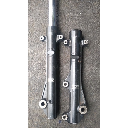 tabung shok depan beat karbu 2008