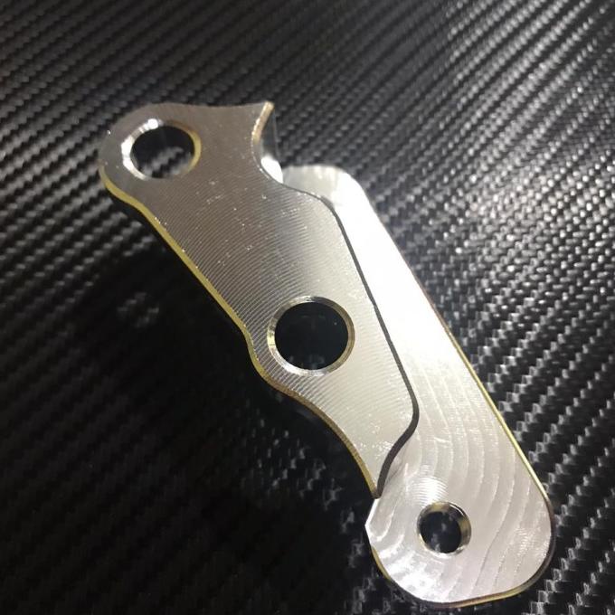 Breket kaliper 4 piston bigpot ninja rr r nissin brembo