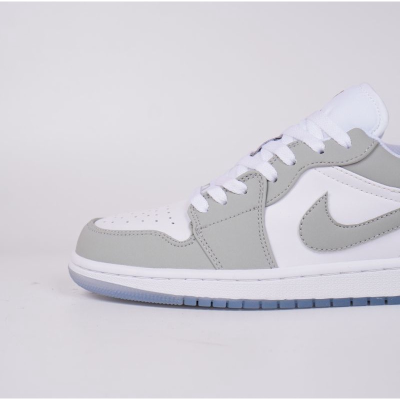 Sepatu Nike Jordan 1 Low White Wolf Grey