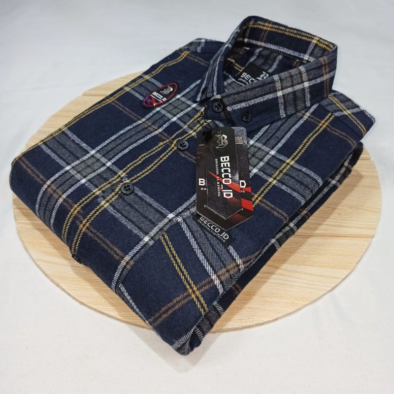 kemeja flanel lengan pendek pria - Kemeja flanel bahan import terbaru