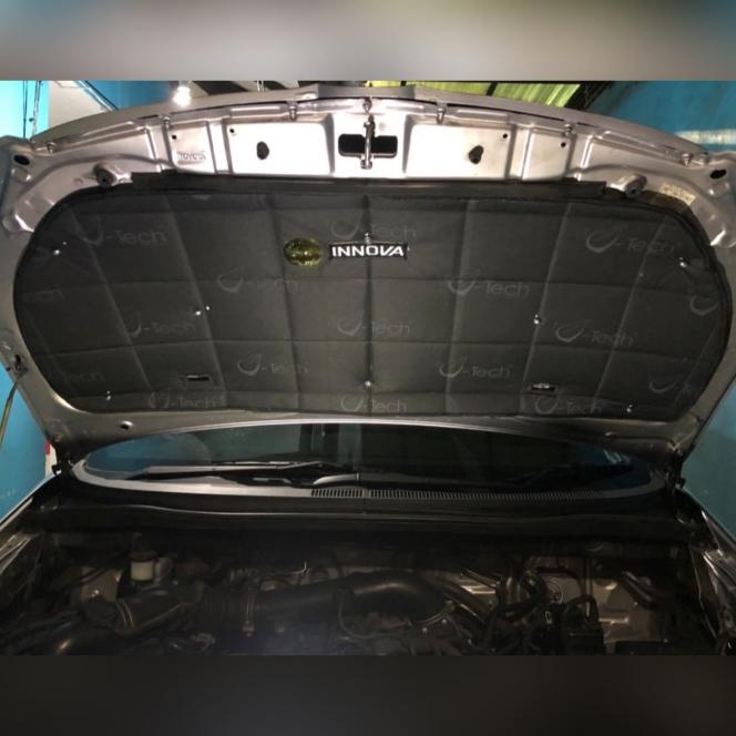 Eklusive Toyota Innova 2009 - 2010. Peredam Panas Kap Mesin