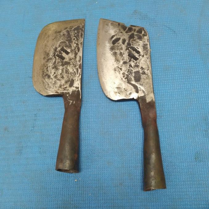 {{{{}}] Golok Cincang Tulang Daging Sapi Baja Per Truck Tanpa Sambungan